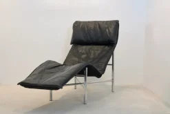 Pamono Black Leather Skye Chaise Longue by Tord Björklund for Ikea, 1970s Discount