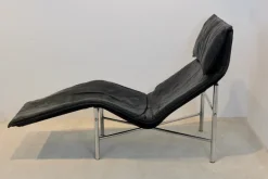 Pamono Black Leather Skye Chaise Longue by Tord Björklund for Ikea, 1970s Discount