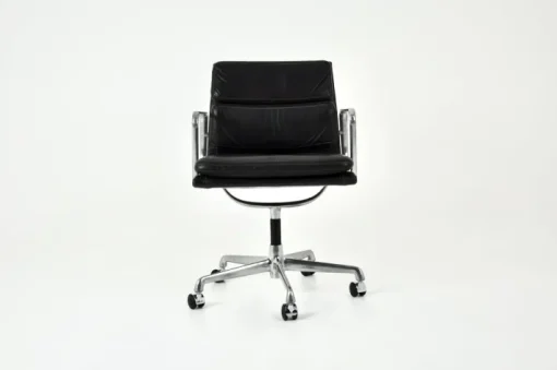 Pamono Black Leather Soft Pad Office Chair by Charles & Ray Eames for ICF, 1970s Clearance