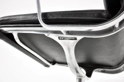 Pamono Black Leather Soft Pad Office Chair by Charles & Ray Eames for ICF, 1970s Clearance