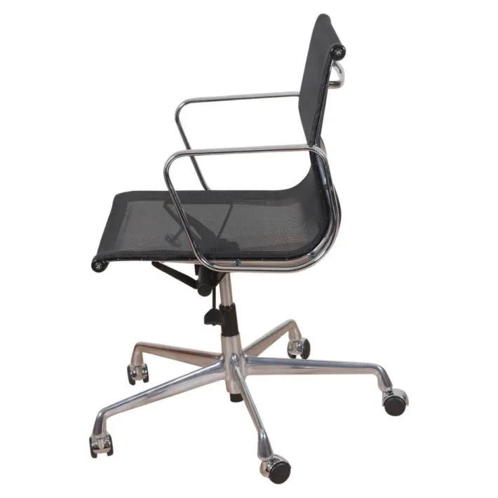 Pamono Black Mesh EA-117 Office Chair by Charles Eames for Vitra Best