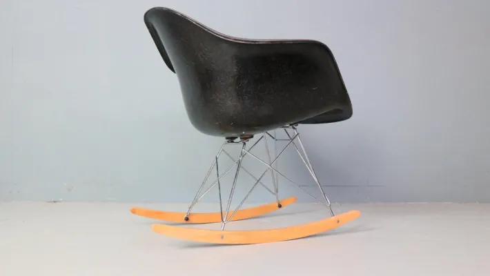 Pamono Black RAR Rocking Chair by Charles & Ray Eames for Herman Miller, 1977 New