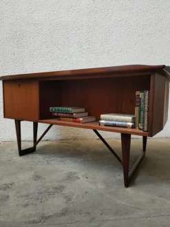 Pamono Boomerang Desk by Peter Lovig Discount