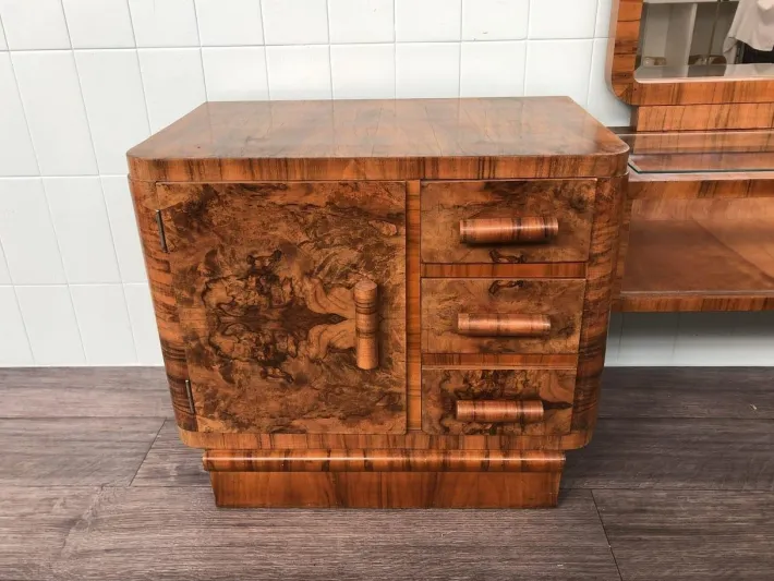 Pamono Briar Bedroom Makeup Cabinet with Mirror, 1930s