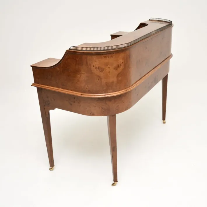 Pamono Carlton House Desk in Burr Walnut, 1890s Discount