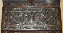 Pamono Carved English Oak Library Desk with Lions Head Brass Handles, 1860s New