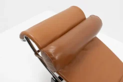 Pamono Chaise Longue 2072 / B306 (LC4) by Wohnbedarf, 1950s Discount