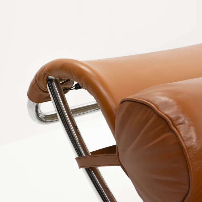 Pamono Chaise Longue 2072 / B306 (LC4) by Wohnbedarf, 1950s Discount
