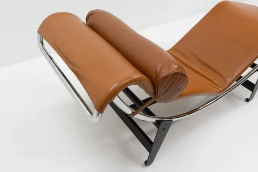 Pamono Chaise Longue 2072 / B306 (LC4) by Wohnbedarf, 1950s Discount