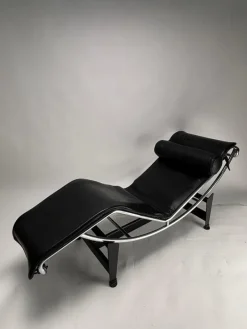 Pamono Chaise Lounge by Le Corbusier for Cassina, 1970s Sale