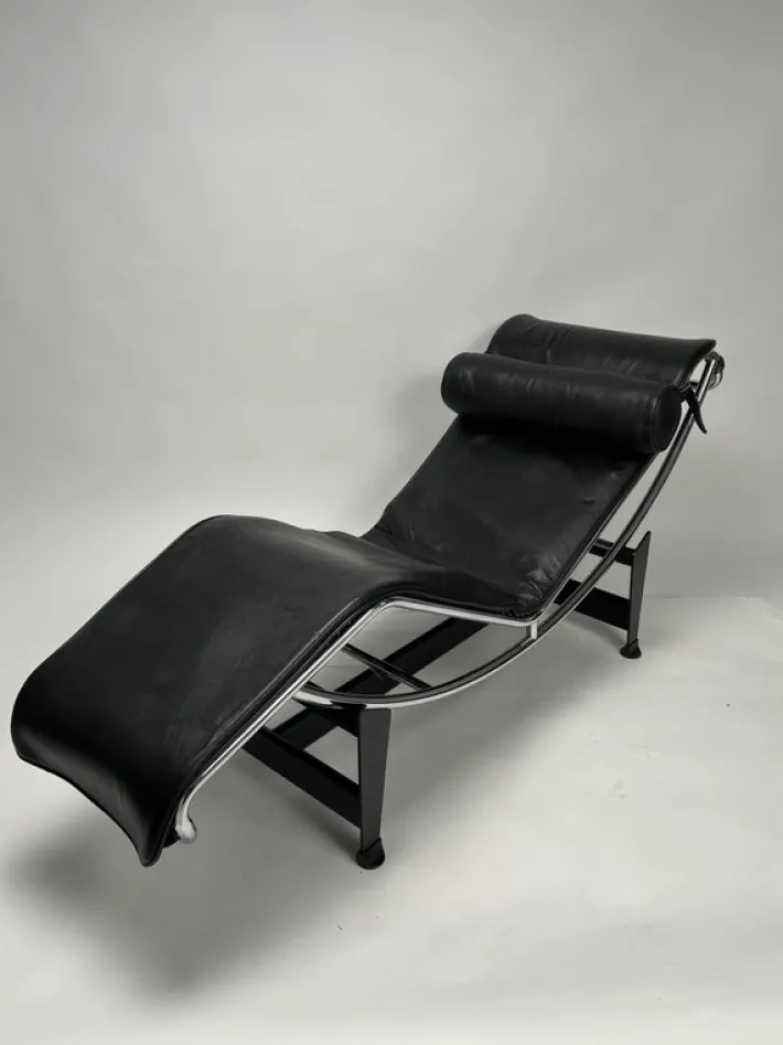 Pamono Chaise Lounge by Le Corbusier for Cassina, 1970s Sale