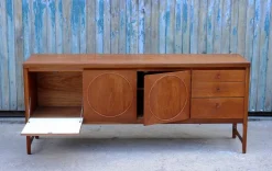 Pamono Circle Sideboard from Nathan, 1960s Online
