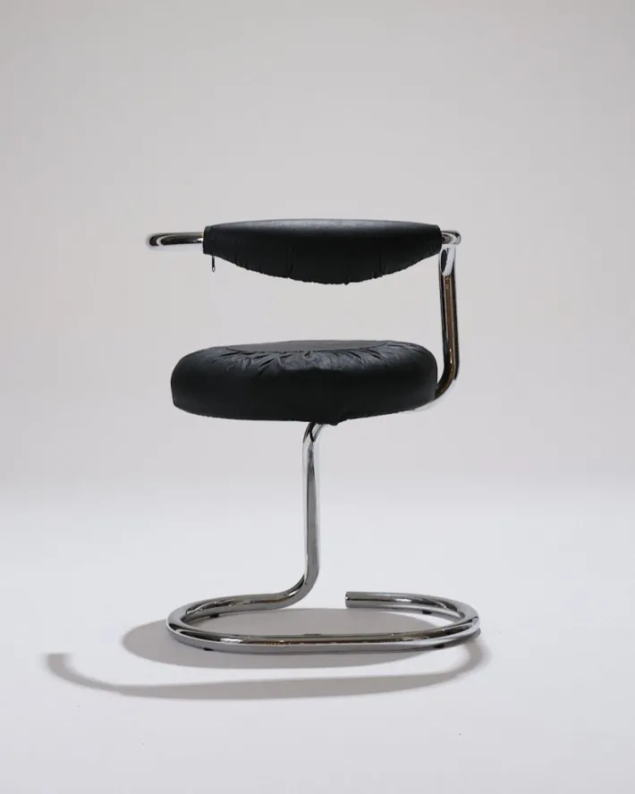 Pamono Cobra Chairs by Giotto Stoppino, 1970s, Set of 2 Outlet