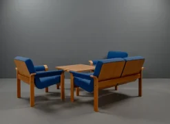 Pamono Coffee Table and Armchairs by Rud Thygesen & Johnny Sorensen for Magnus Olesen, 1975, Set of 5 Clearance