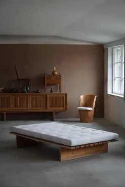 Pamono Danish Modern Pine Daybed from Nyt i Bo, 1970s Outlet