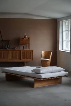 Pamono Danish Modern Pine Daybed from Nyt i Bo, 1970s Outlet