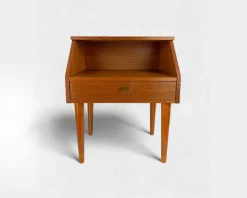 Pamono Danish Nightstand with Shelf and Drawer in Teak, 1960s Hot