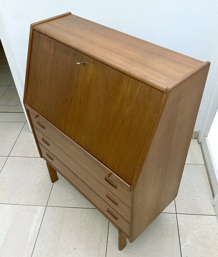 Pamono Danish Secretary in Teak by Bernhard Pedersen & Søn Hot