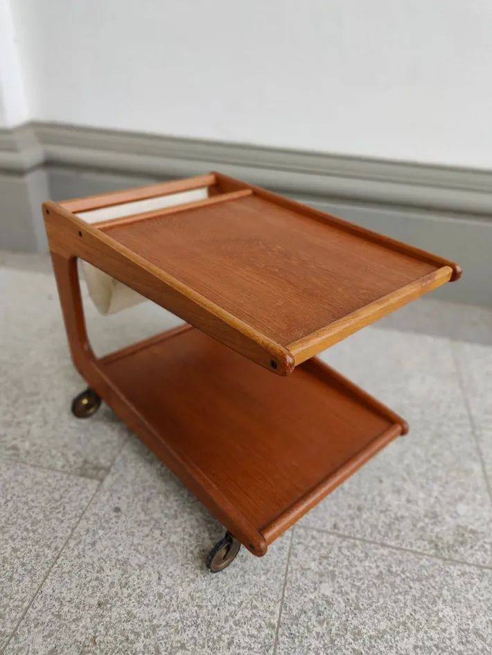 Pamono Danish Serving Trolley in Teak from Sika Møbler, 1960s Outlet