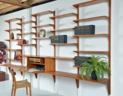 Pamono Danish Teak 5-Bay Cado Modular Shelving System Bookshelf Library by Poul Cadovius for Cado, 1970s Hot