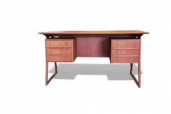 Pamono Danish Teak Desk from Sibast Møbler, 1960s Sale
