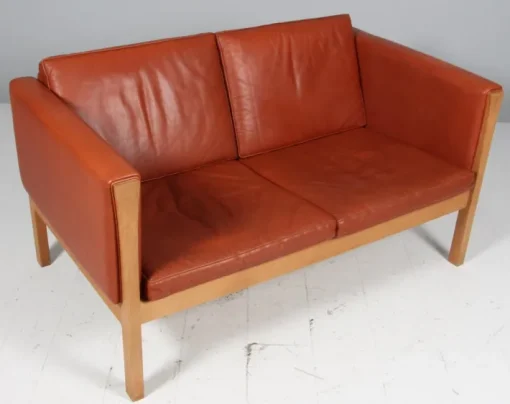 Pamono Danish Two-Seat Sofa in Leather and Oak by Hans J. Wegner, 1960s Clearance