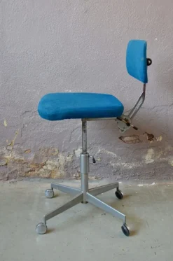 Pamono Desk Chair from Labofa, 1960s Discount