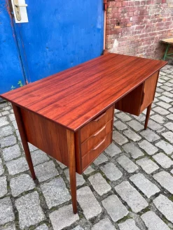 Pamono Desk from Imha Möbel, Denmark Hot