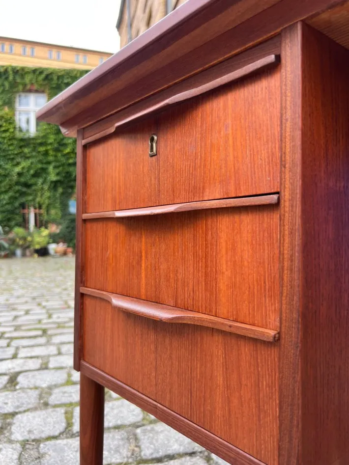 Pamono Desk from Imha Möbel, Denmark Hot