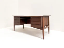 Pamono Desk in Rosewood by Arne Vodder for H. P. Hansen, Denmark, 1960s Online