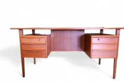Pamono Desk in Teak by Peter Løvig Nielsen for Hedensted Møbelfabrik, 1969