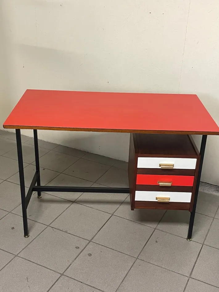 Pamono Desk with Colored Formica Top, 1960s Sale