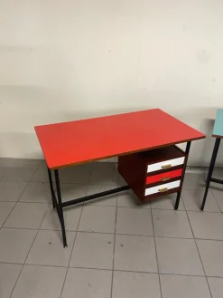Pamono Desk with Colored Formica Top, 1960s Sale