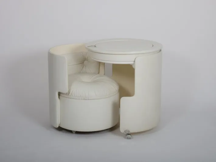 Pamono Dilly Dally Vanity attributed to Massoni for Poltrona Frau, Italy, 1968 Online