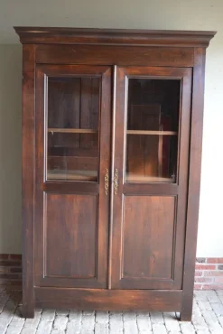 Pamono Display Cabinet in Oak Hot
