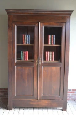 Pamono Display Cabinet in Oak Hot