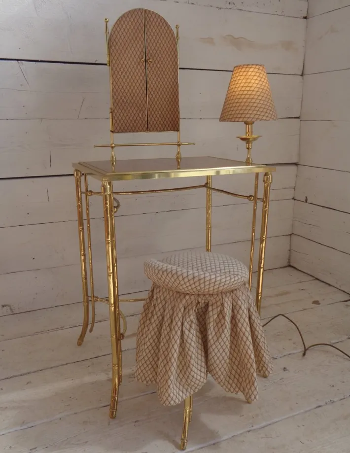 Pamono Dressing Table with Lamp and Seat in Faux Bamboo, 1950s, Set of 2 Outlet