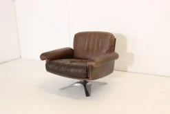 Pamono DS 31 Swivel Leather Armchair from de Sede Online