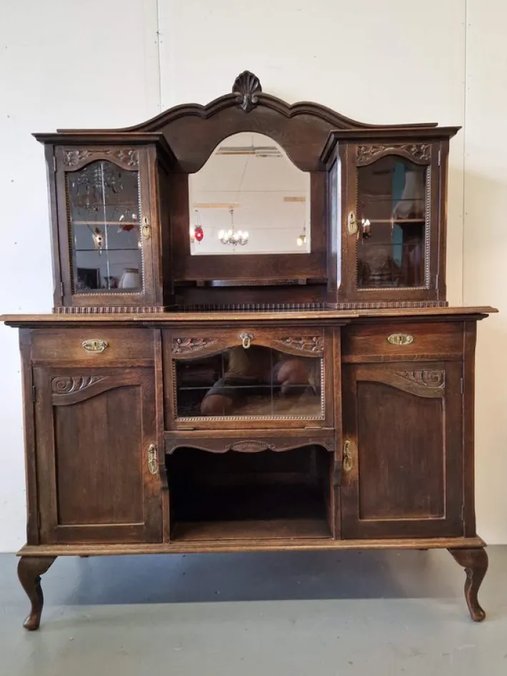 Pamono Dutch Buffet in Oak Clearance