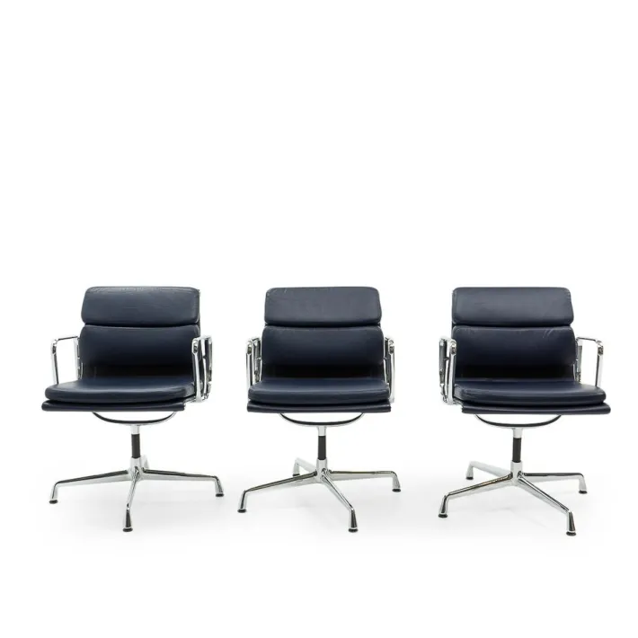 Pamono EA 208 Soft Pad Alu Group Office Chair by Charles & Ray Eames for Vitra Clearance