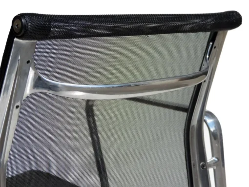 Pamono EA 108 Swivel Chair by Charles & Ray Eames for ICF De Padova Clearance