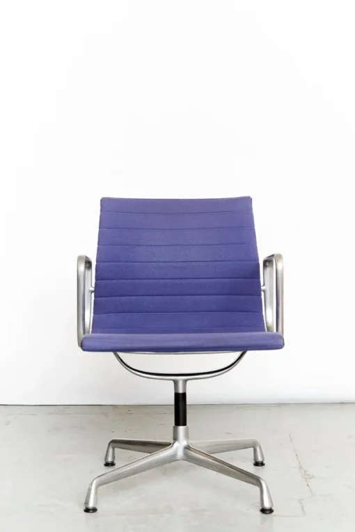 Pamono EA 108 Swivel Chair by Charles & Ray Eames for Vitra Best