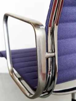 Pamono EA 108 Swivel Chair by Charles & Ray Eames for Vitra Best