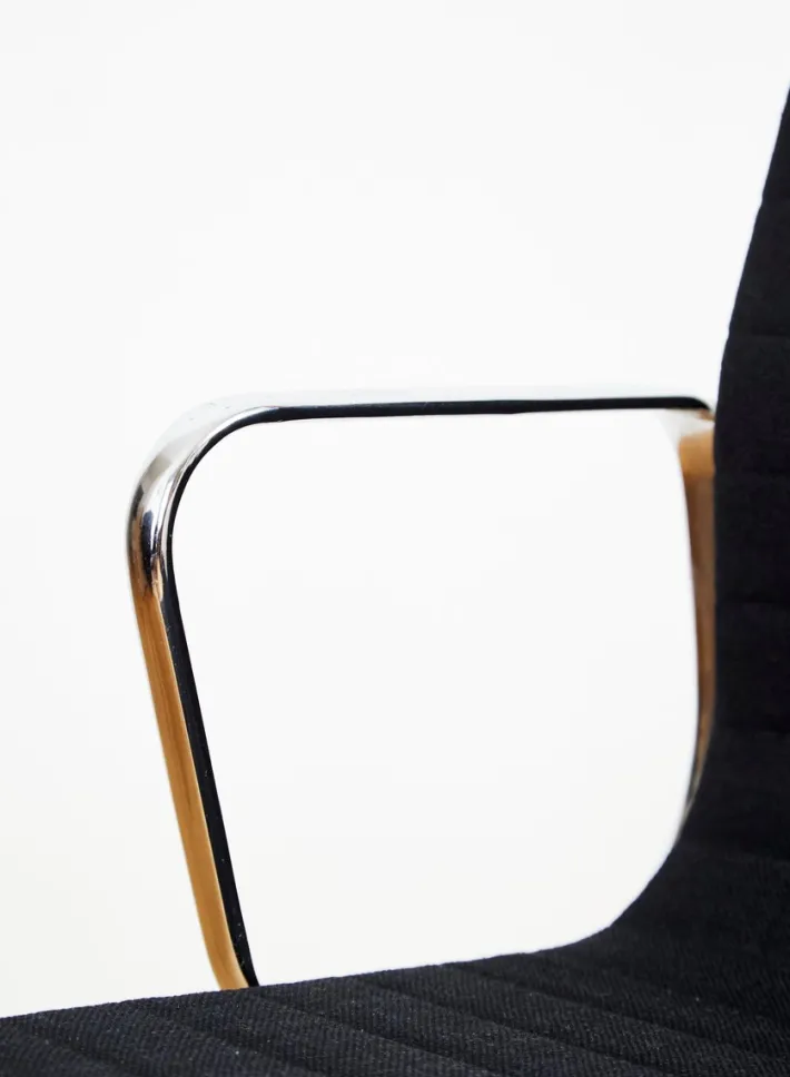 Pamono EA 108 Swivel Chair by Charles & Ray Eames for Herman Miller Best