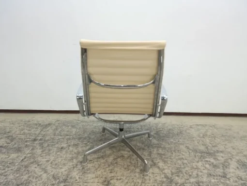Pamono EA 116 Swivel Chair in Beige by Charles & Ray Eames for Vitra Best