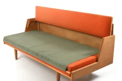 Pamono Early GE-258 Daybed in Oak by Hans J. Wegner for Getama New