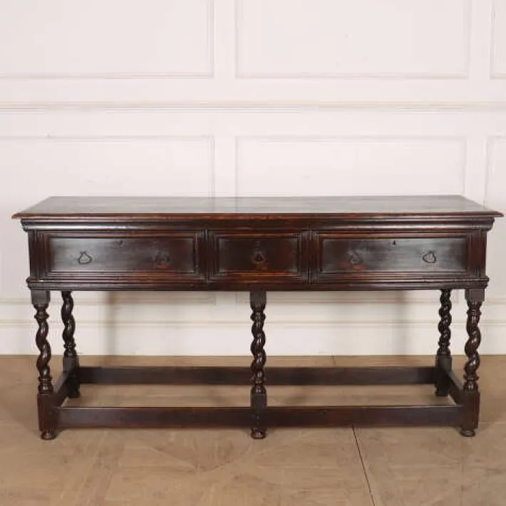 Pamono Early 18th Century English Oak Dresser Base Best