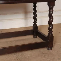 Pamono Early 18th Century English Oak Dresser Base Best