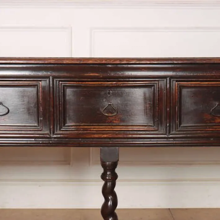 Pamono Early 18th Century English Oak Dresser Base Best