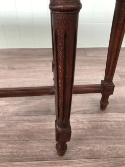 Pamono Early 20th Century French Louis XVI Style Beech Bench, 1920s Outlet